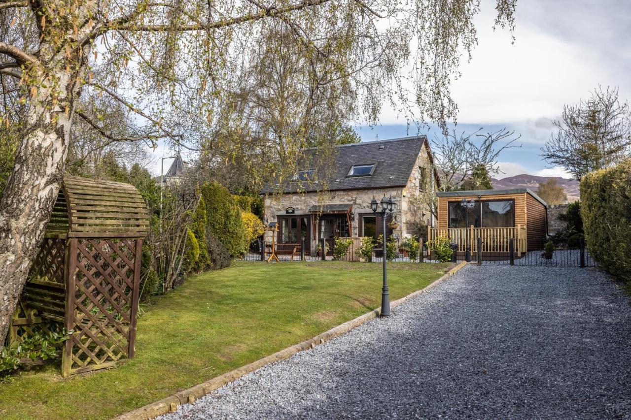 The Old Coach House Villa Pitlochry Eksteriør bilde