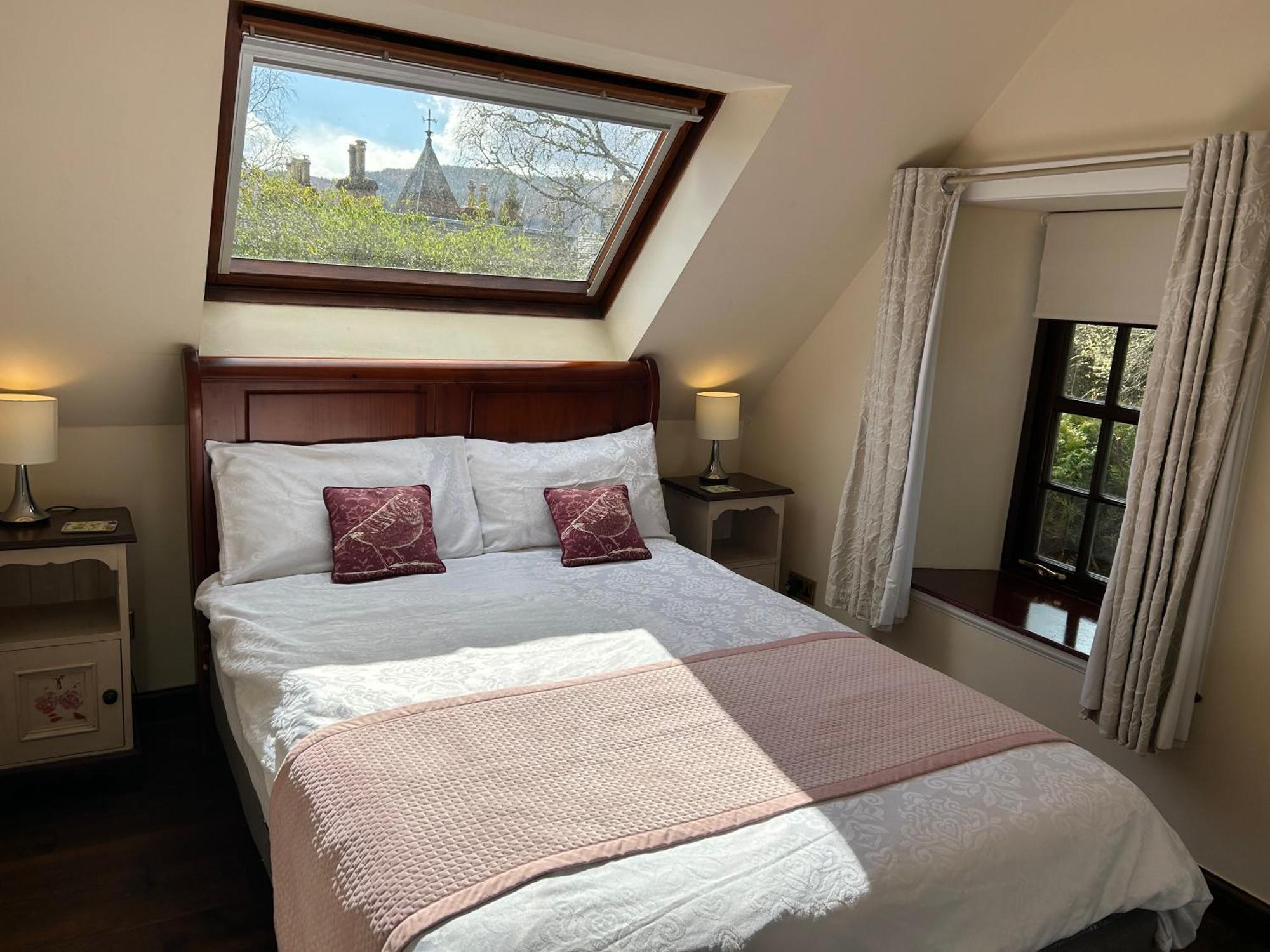 The Old Coach House Villa Pitlochry Eksteriør bilde