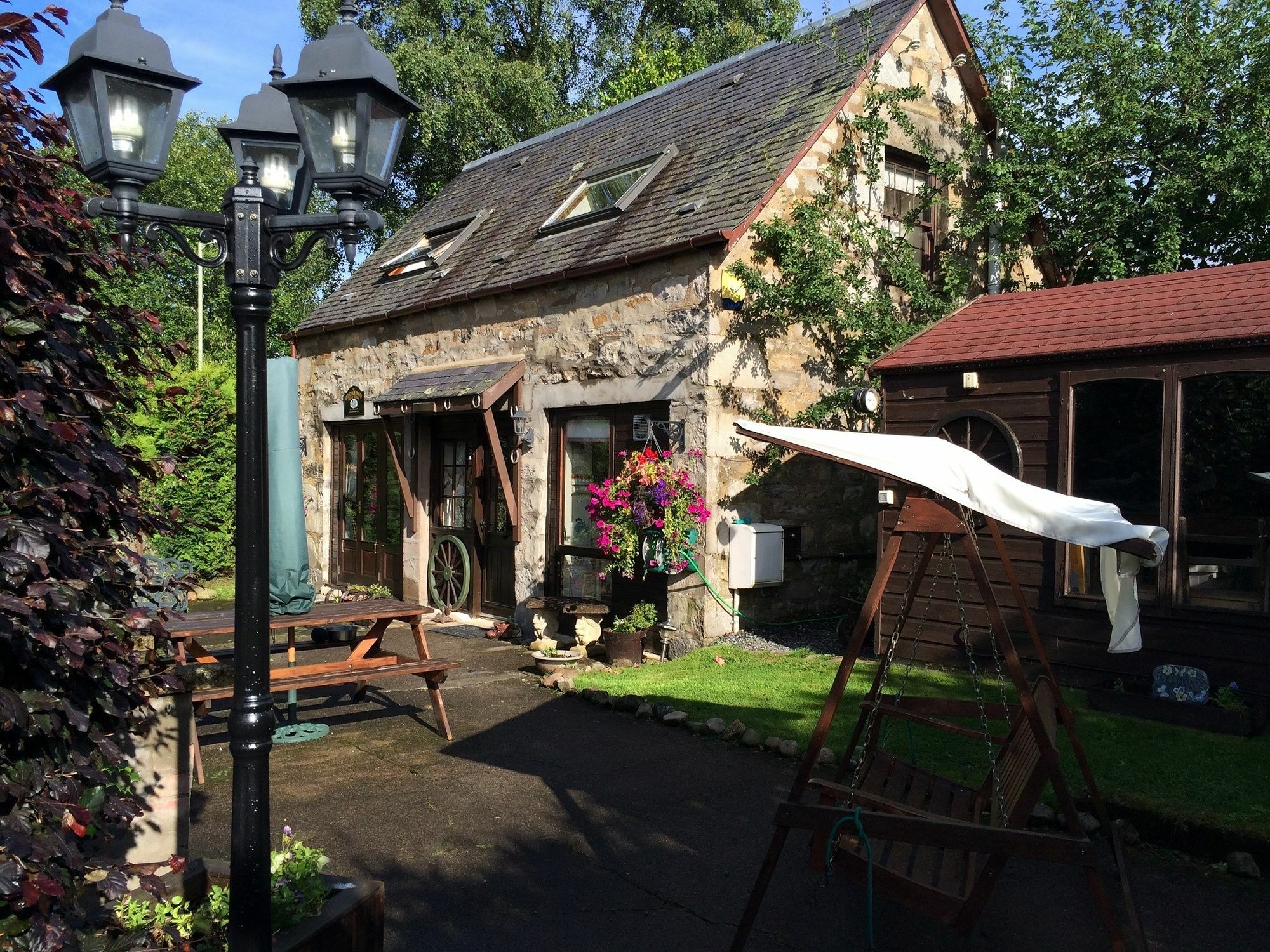The Old Coach House Villa Pitlochry Eksteriør bilde